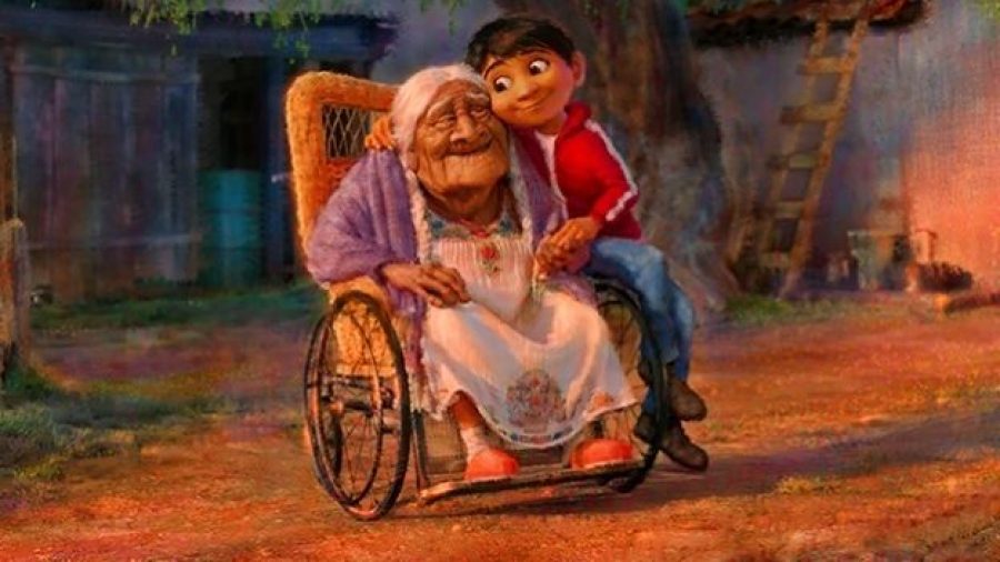 Coco, la película que nos muestra el valor de nuestros abuelitos, ¡es divina!