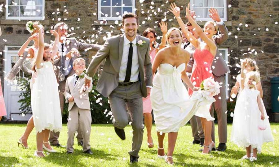 En Colombia le darían licencia remunerada a los recién casados