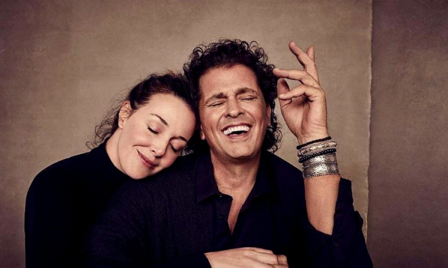 Hija de Carlos Vives cantó y le “robó” el show a su papá en una presentación vista por millones de colombianos