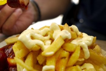 ¡Qué mala noticia! Comer papas fritas está asociado con una mayor mortalidad