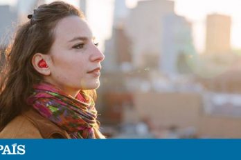 Pilot, el auricular inteligente que traduce conversaciones en (casi) tiempo real
