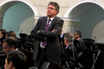 Senado negó moción de censura contra el Ministro de Hacienda Mauricio Cárdenas