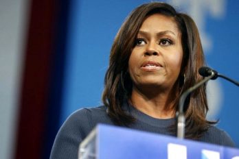 "Me ha sacudido hasta la médula": el emotivo discurso con el que Michelle Obama le echó en cara a Donald Trump su maltrato a las mujeres