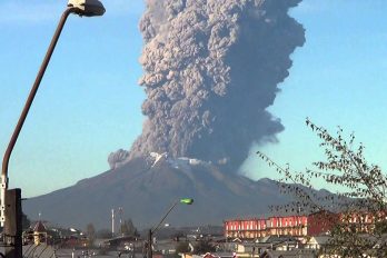 Mira la impresionante erupción del volcán Calbuco ¡Un increíble fenómeno!