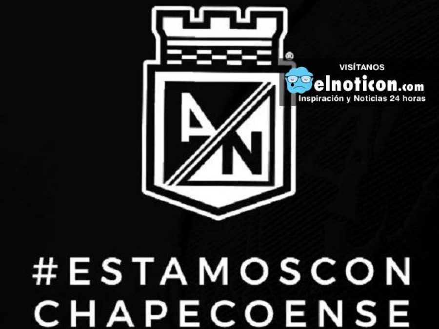 Atlético Nacional y toda Medellín rinden homenaje al Chapecoense en el Atanasio Girardot