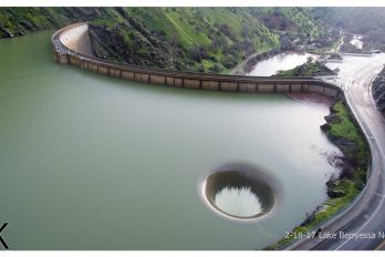 ¡A vista de dron! Te sorprenderá el espectacular ‘agujero de la gloria’, el desagüe de la presa Monticello (California)