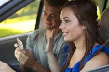 Nueve cosas que vas a necesitar en tu auto para un “roadtrip” con amigos
