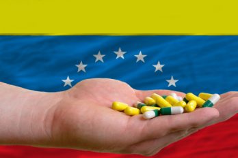 En un 85 % hay ausencia de medicamentos en Venezuela. ¡Así les toca buscarlos!
