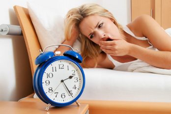 Estudio revela que dormir mal puede aumentar las probabilidades de desarrollar alzheimer