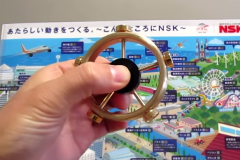 Compañía japonesa lanza spinner “de lujo”; gira 12 minutos