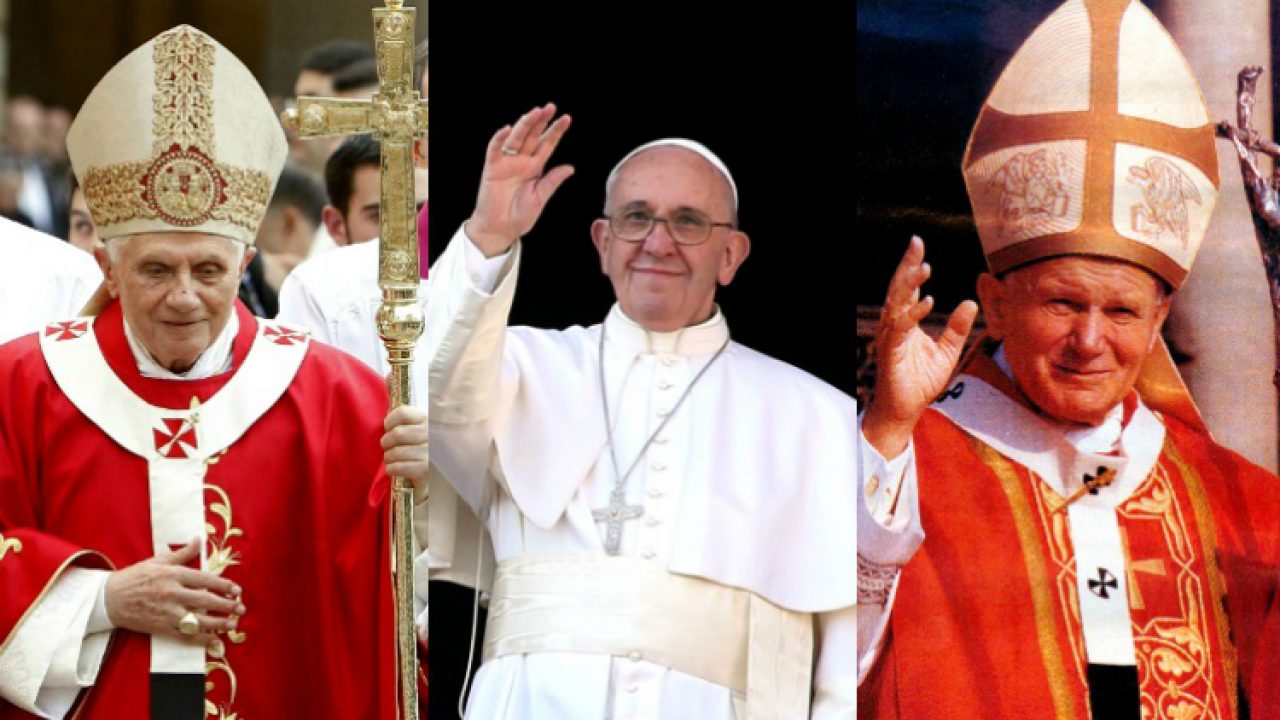 Las diferencias en la vestimenta del Papa Francisco son más de las que ves  ¡Admirable! 