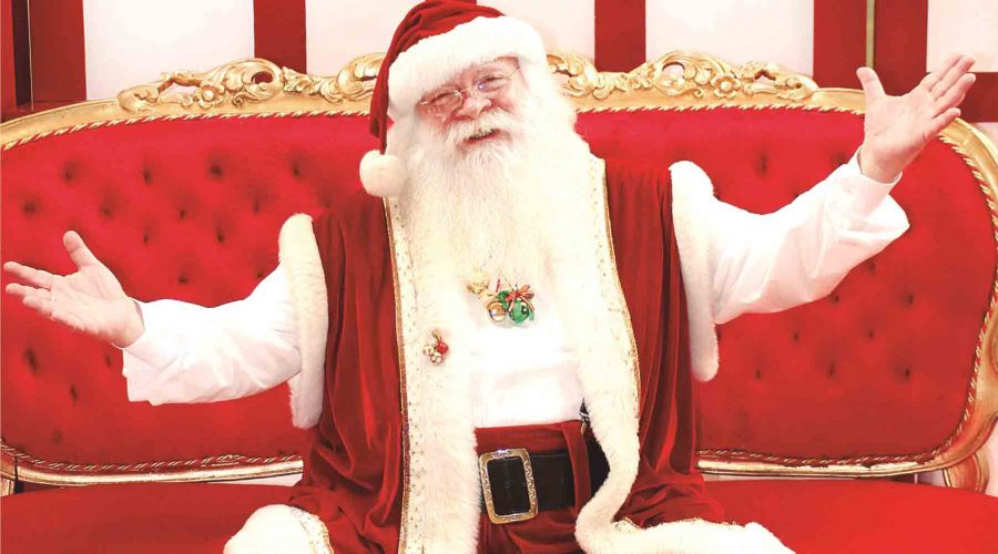 Conoce la historia de Juan Caicedo, quien lleva 20 años personificando a Papá Noel