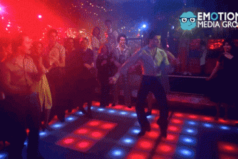 Bailando en la discoteca