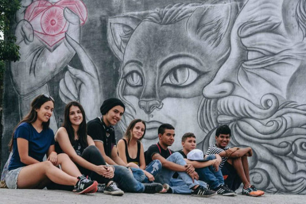 En Colombia está el mural en lápiz más grande del mundo 