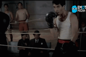 Boxeando al estilo Cantinflas