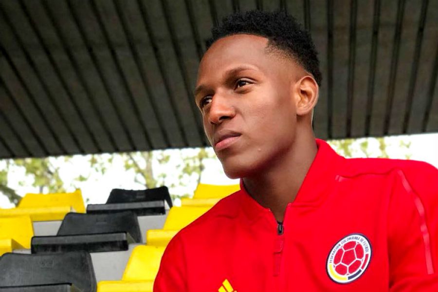 Obra benéfica de Yerry Mina le hizo pagar una millonaria sanción