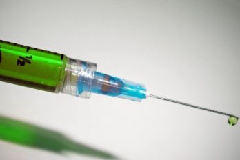 ¿Será obligatorio ponerse la vacuna contra el COVID-19? Acá la respuesta