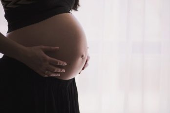 Quedó en embarazo cuando ya estaba en gestación de otro bebé: curioso caso
