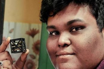Un adolescente construye el satélite funcional más pequeño del mundo, pesa solo 64 gramos