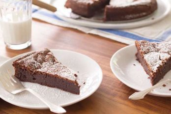 ¿Un pastel de chocolate sin harina? Es real y una receta ideal para los que no comen gluten