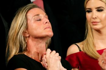 El emotivo homenaje de Donald Trump a la viuda de un militar muerto en combate
